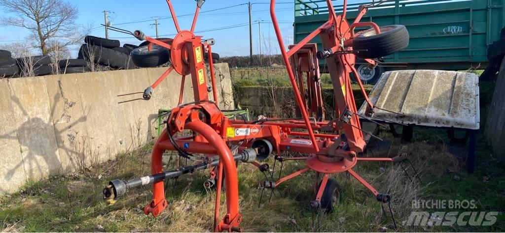 Kuhn GF5202 Raker og høyvendere