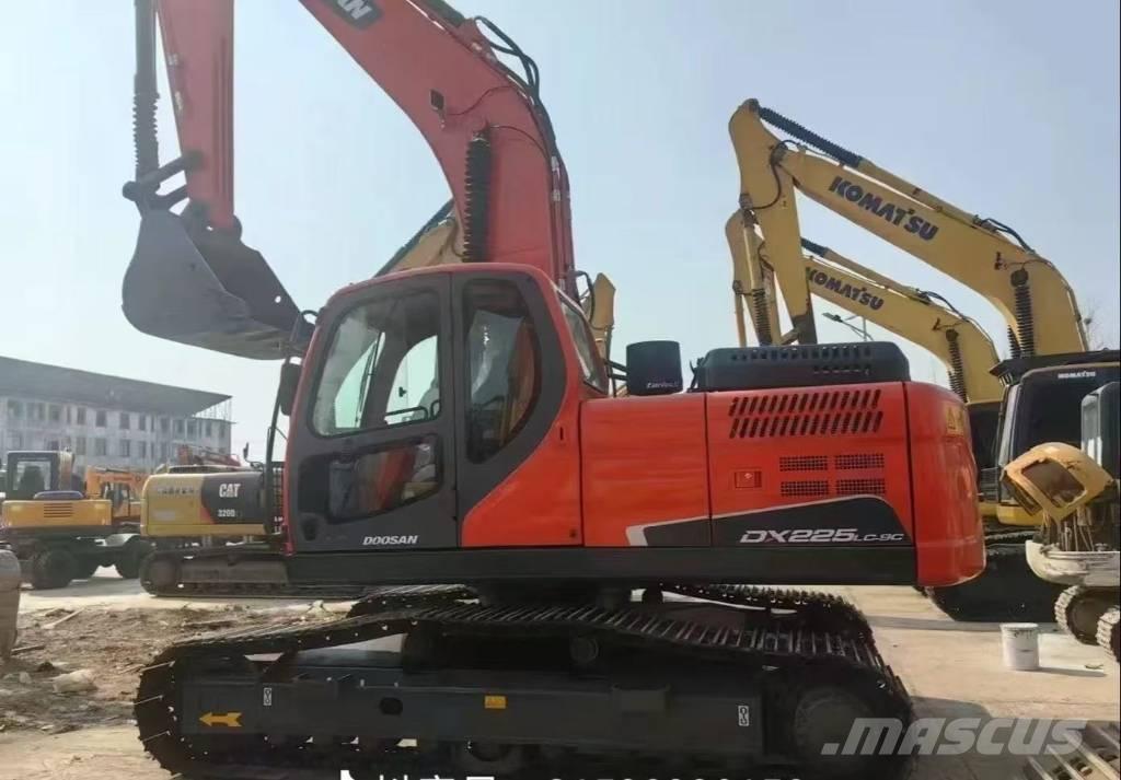 Doosan DX 225 LC Beltegraver