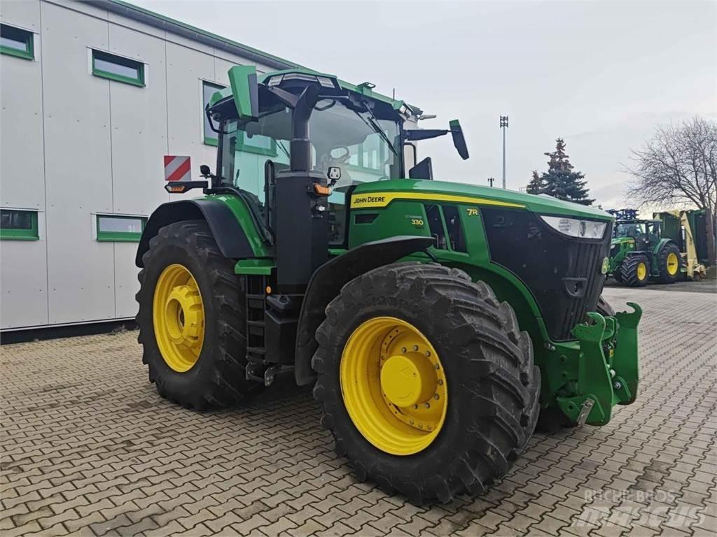 John Deere 7R 330 Traktorer