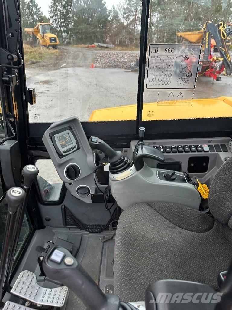 JCB 86 C-1 eco Beltegraver