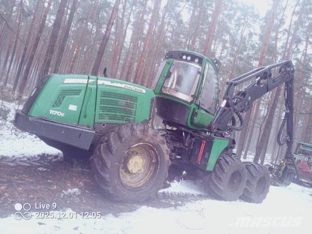 John Deere 1170 E Hogstmaskiner