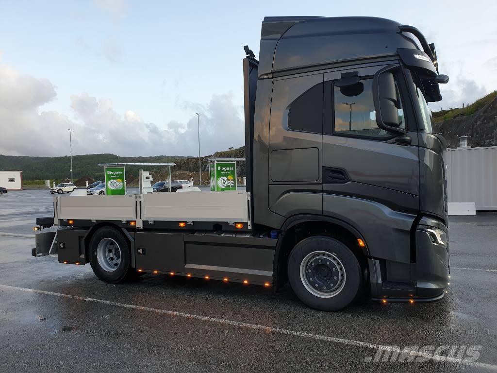 Iveco S-WAY 420 Andre lastebiler