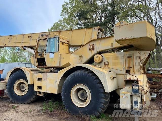 Grove RT 755 Røff terreng kraner