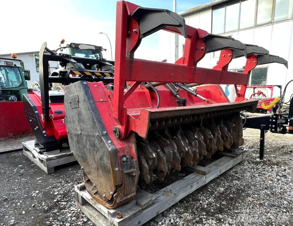 PRINOTH M700 Krattknusere