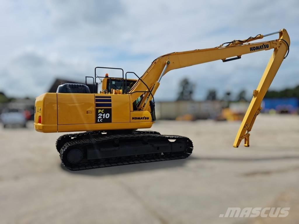 Komatsu PC 210 LC-10 Beltegraver
