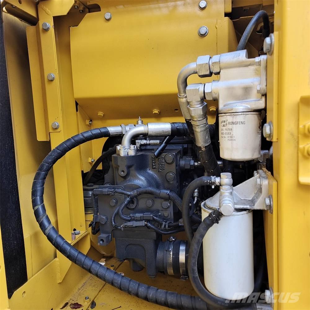 Komatsu PC 130-7 Beltegraver