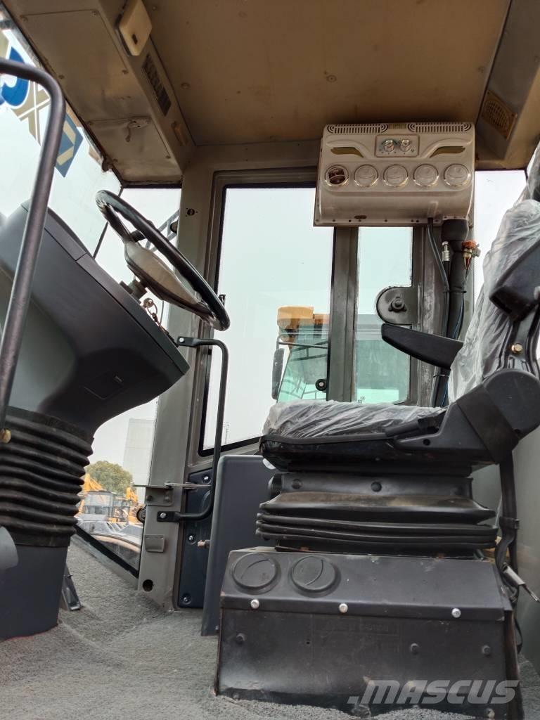 XCMG XS 203 J Valsetog