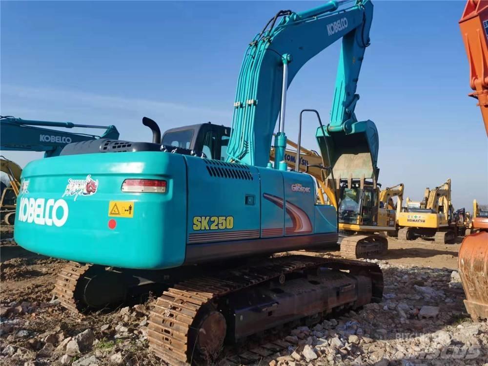 Kobelco SK 250-8 Beltegraver