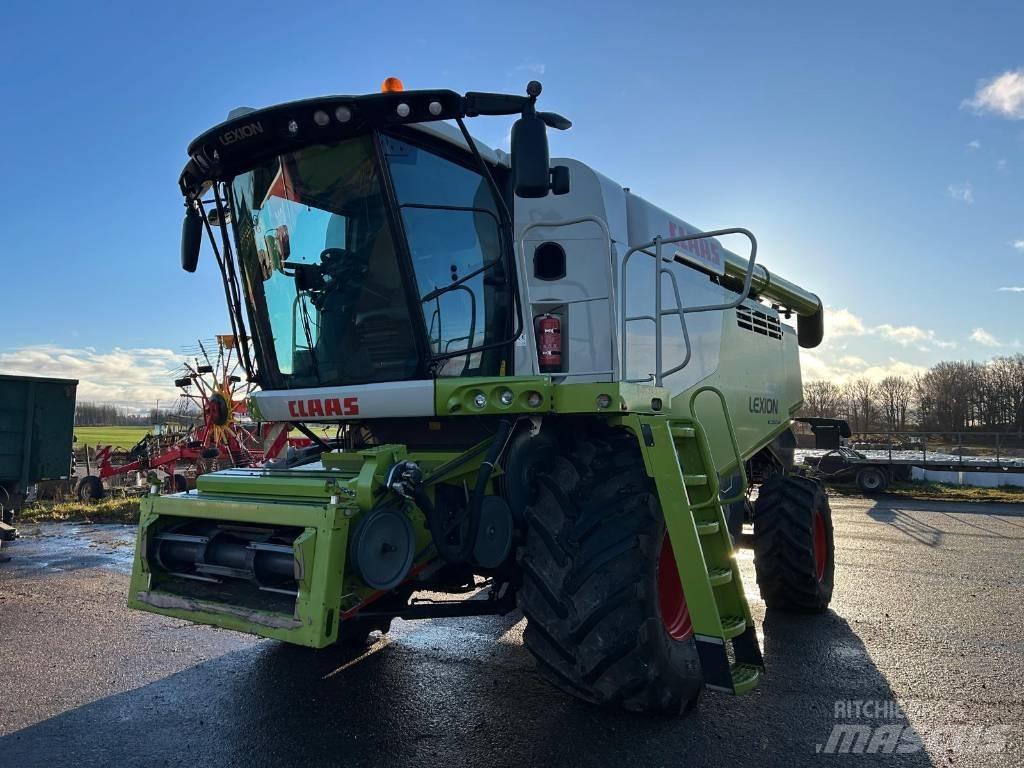 CLAAS Lexion 670 Skurtreskere