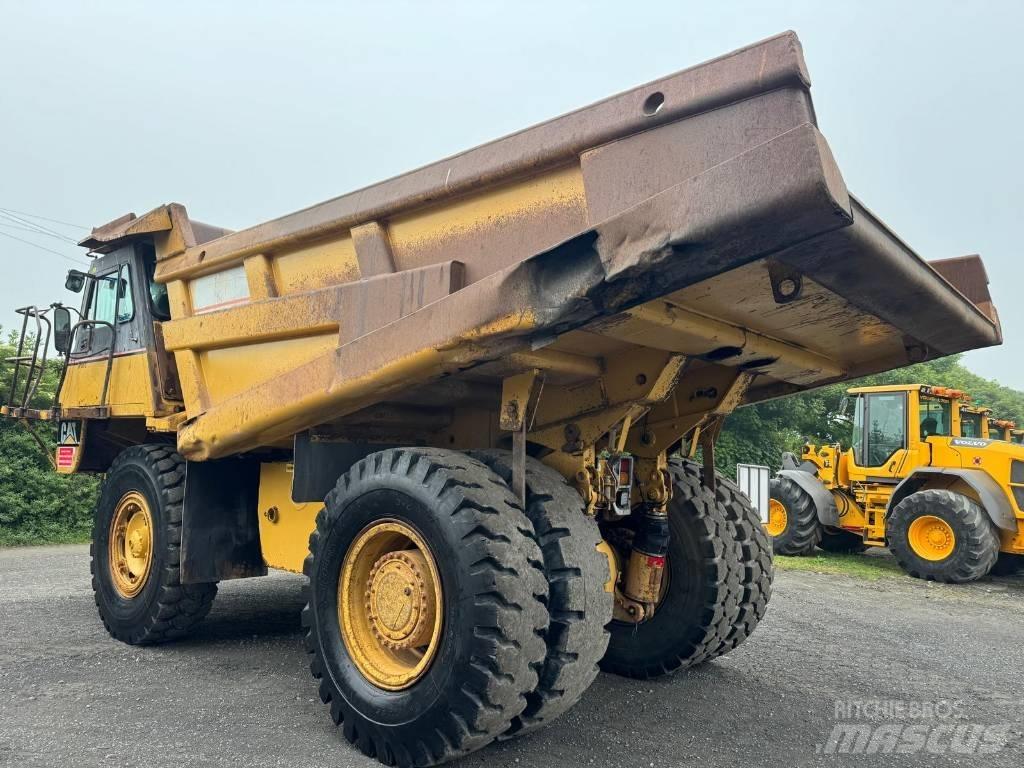 CAT 771 D Tipptrucker