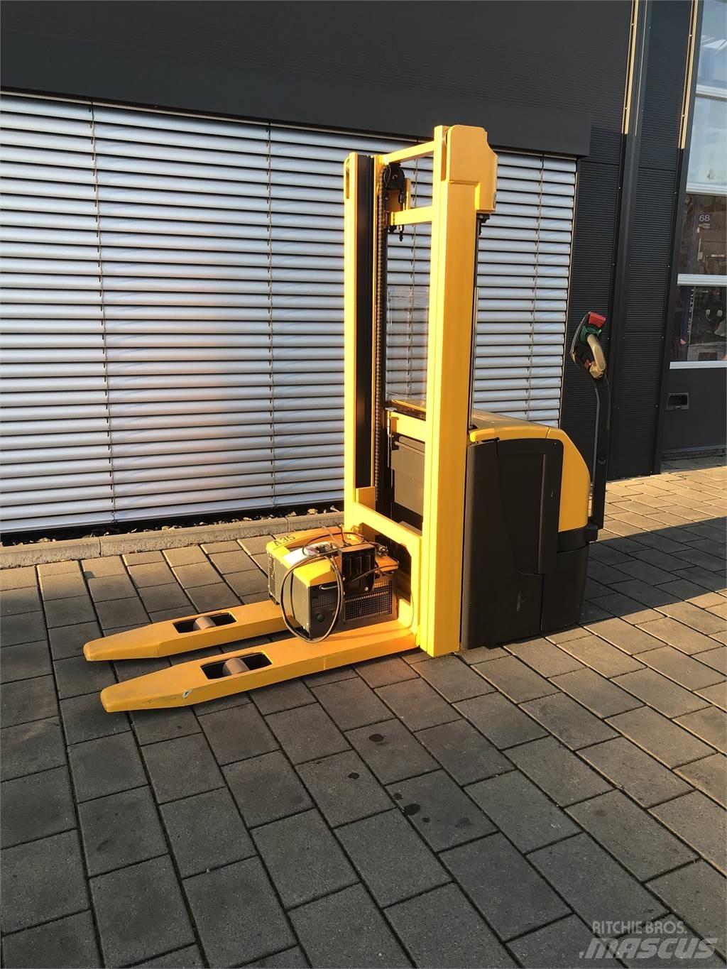 Jungheinrich WP16 Ledestablere