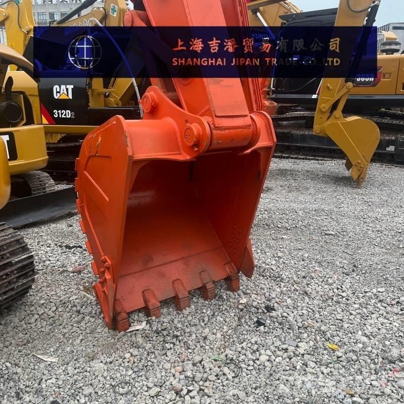 Hitachi ZX 200 Beltegraver
