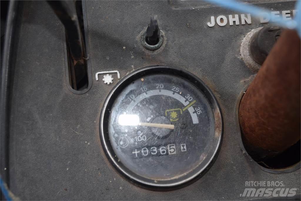 John Deere 755 Traktorer