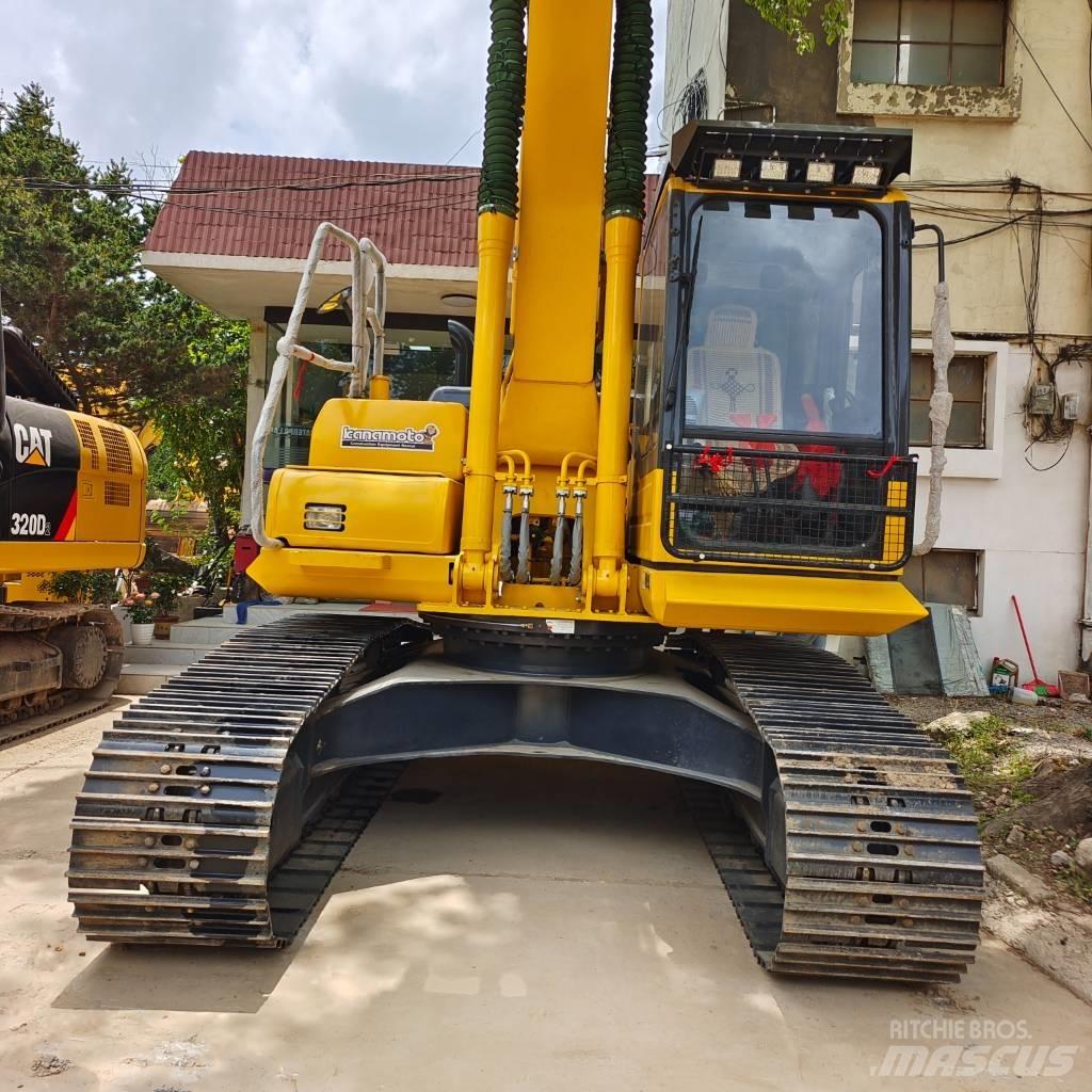 Komatsu PC 200 Beltegraver