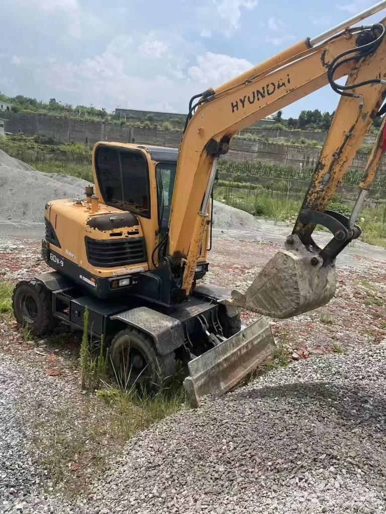 Hyundai 60W-9 Hjulgravere