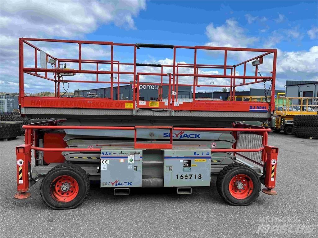 SkyJack SJ 9241 Sakselifter