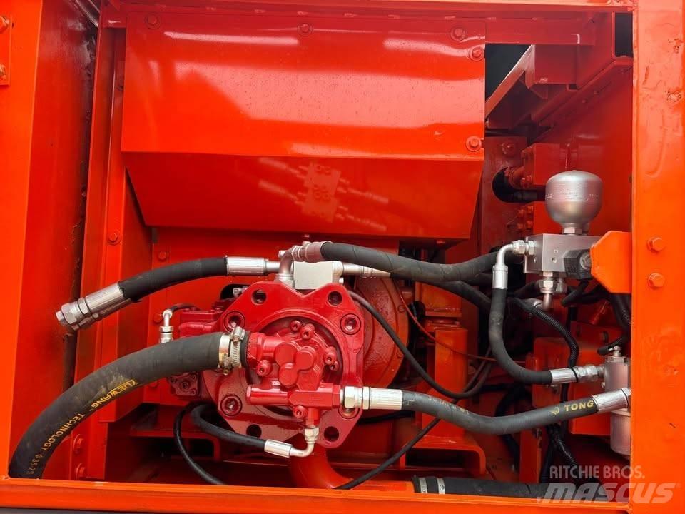 Doosan DX 225 LCA Beltegraver