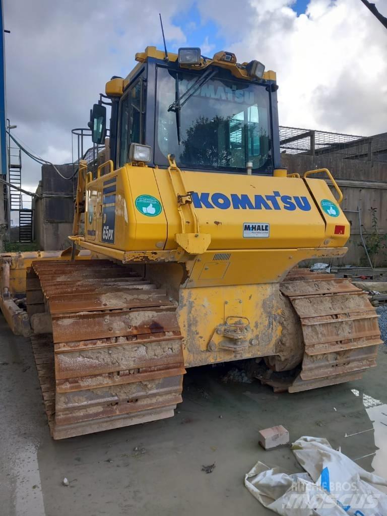 Komatsu D65PX-18 Dozere Beltegående