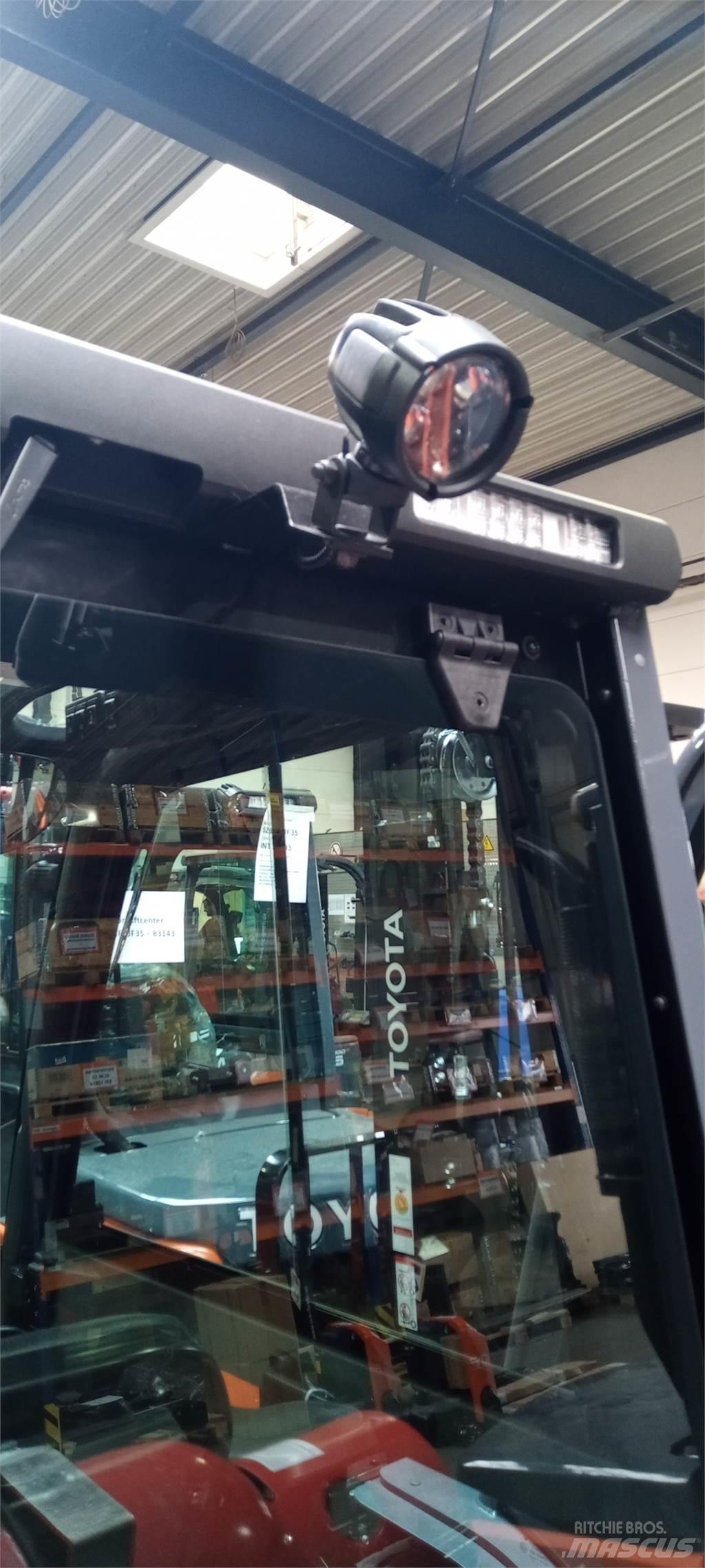 Toyota 02-8FGF25 Propan trucker