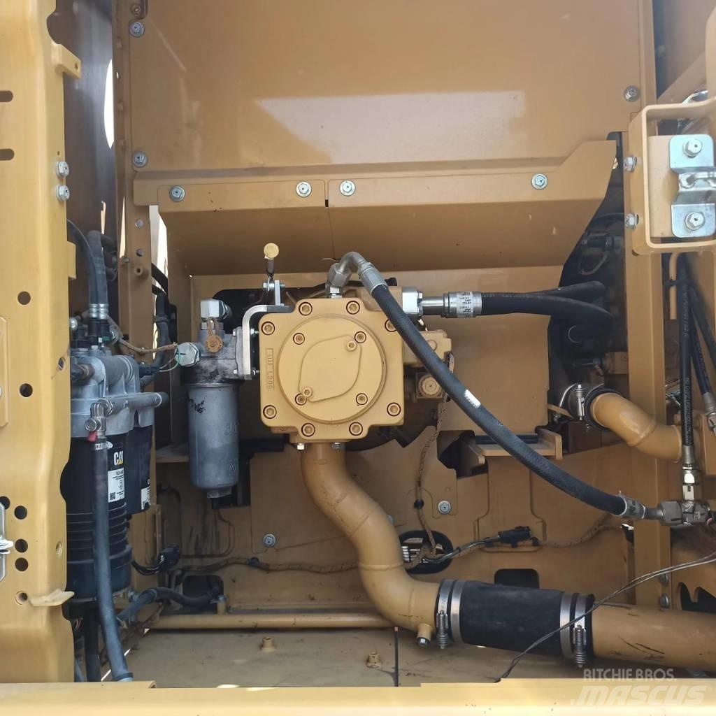 CAT 320 Beltegraver