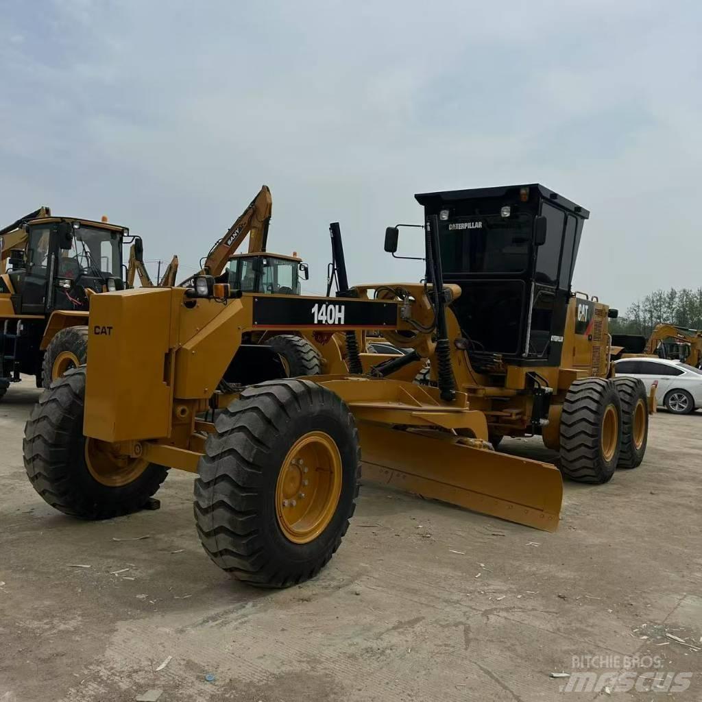 CAT 140 H Veihøvler