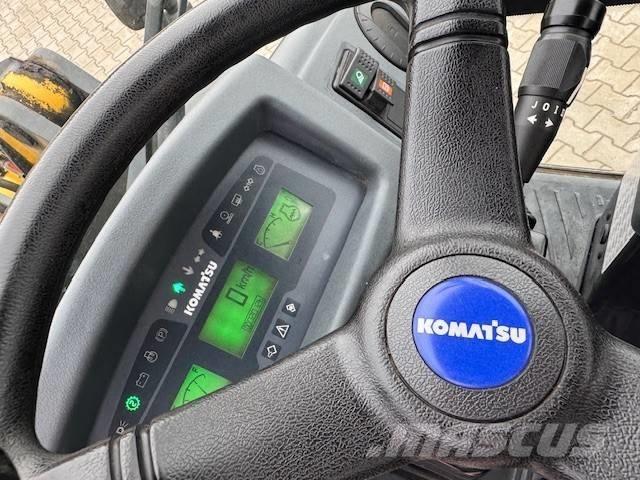 Komatsu WA 80 M Hjullastere