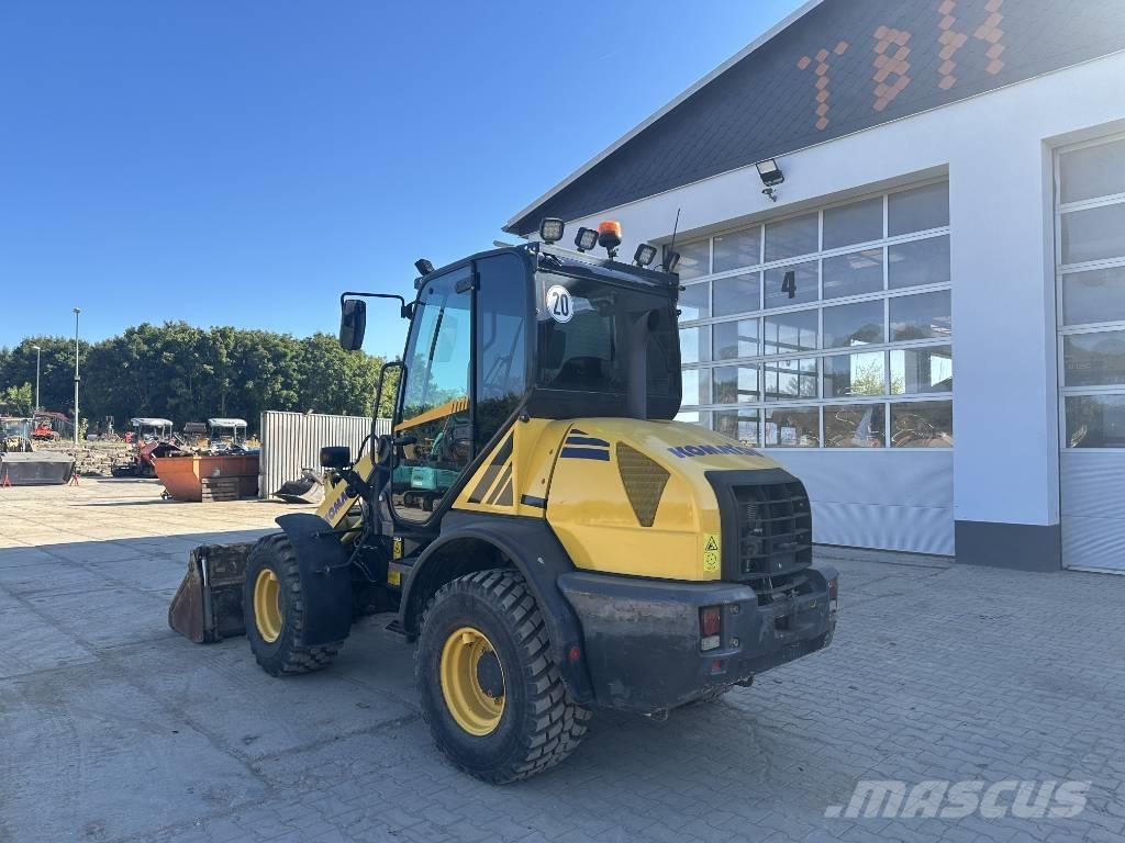 Komatsu WA 80-6 Hjullastere