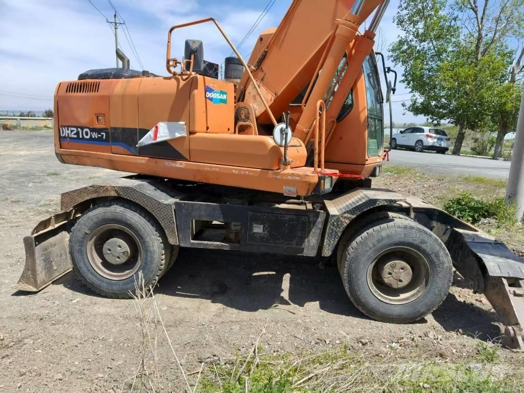 Doosan DH210W-7 Hjulgravere