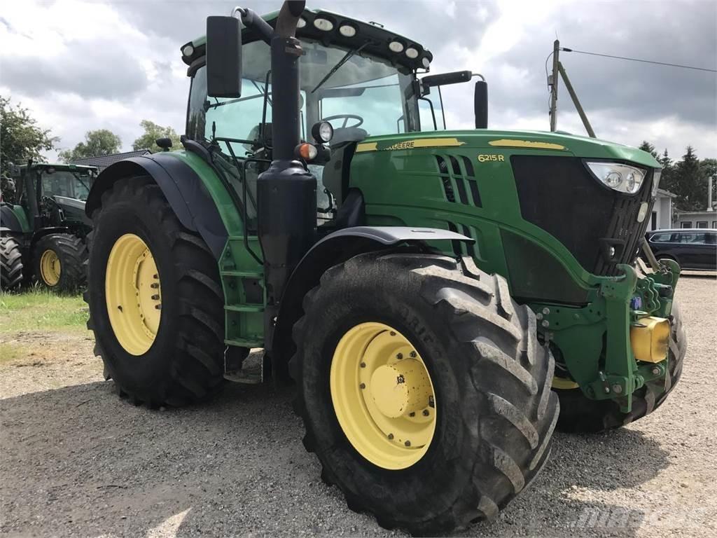 John Deere 6215R Traktorer