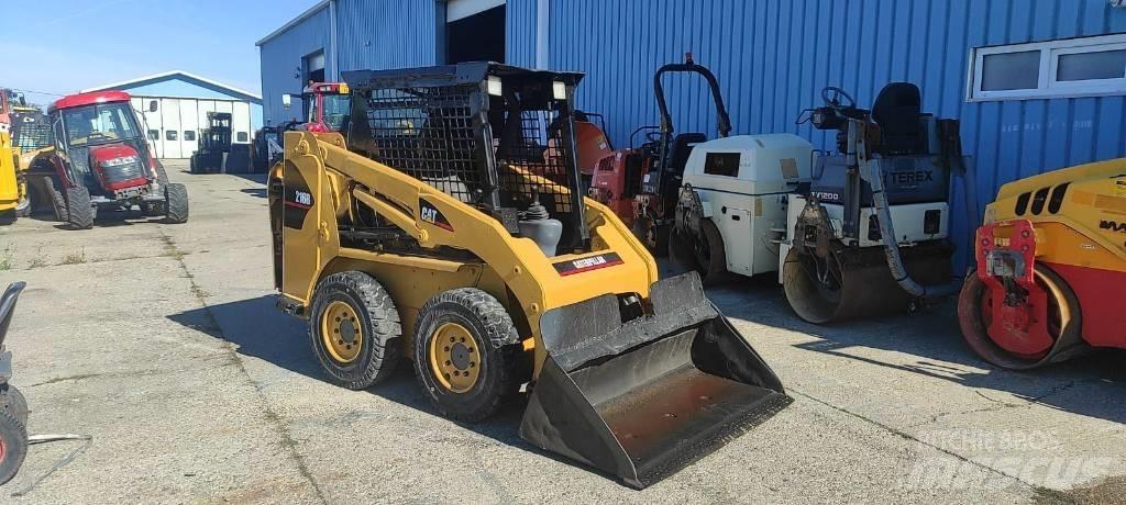 CAT 216 Kompaktlastere