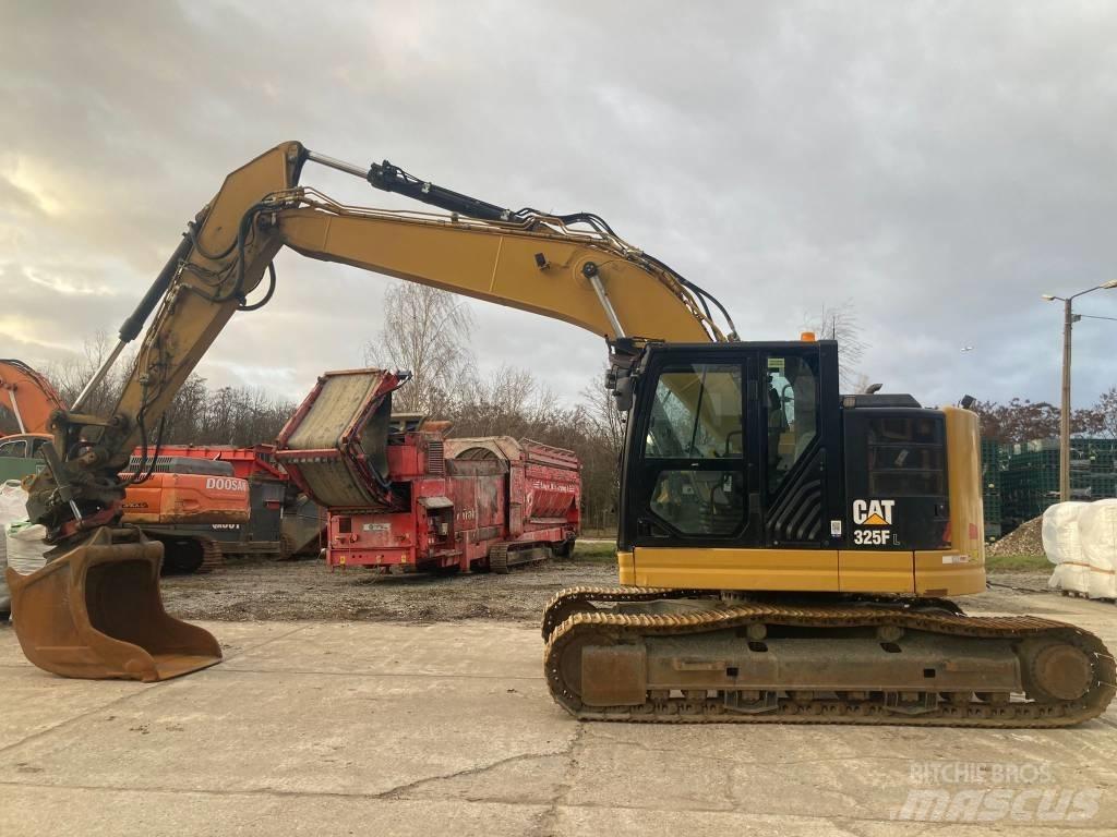 CAT 325 F LCR Beltegraver