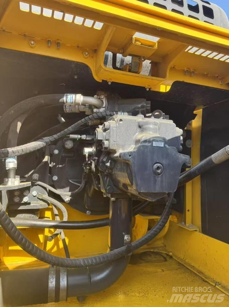 Komatsu PC 350-7 Beltegraver