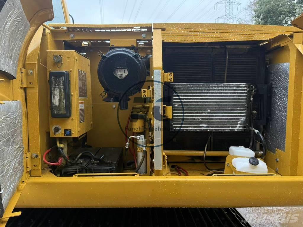 CAT 320 C L Beltegraver