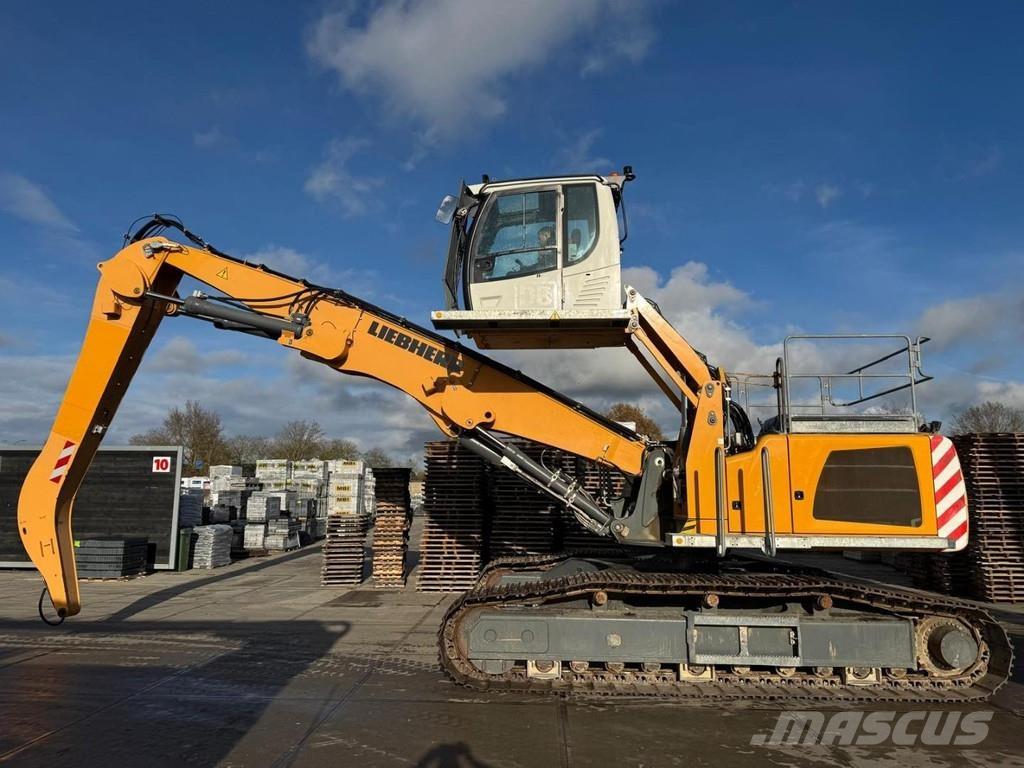 Liebherr LH 40C EW Gravemaskiner for avfallshåndtering