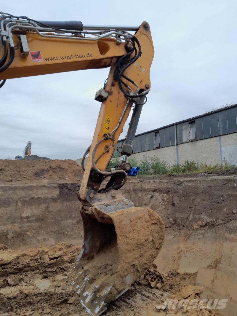 Liebherr R926 Beltegraver