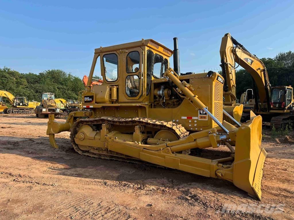 CAT D 7 G Dozere Beltegående