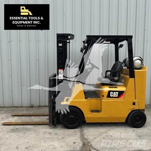 CAT GC40KSTR Diesel Trucker