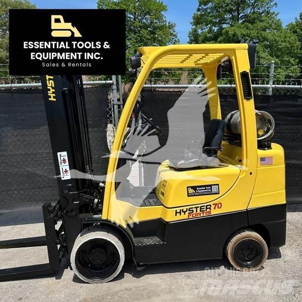Hyster S70FT Diesel Trucker