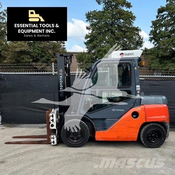 Toyota 8FD40U Diesel Trucker