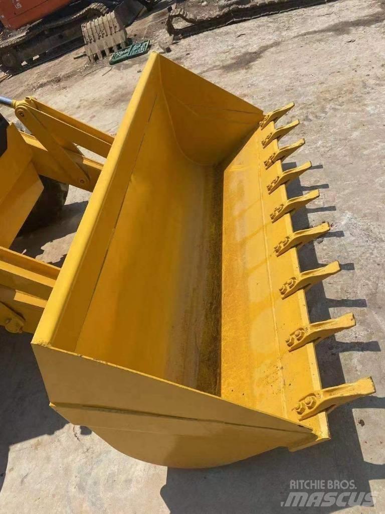 CAT 420F Traktorgravere