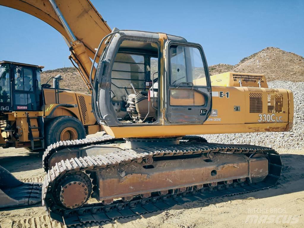 John Deere 330 CLC Beltegraver