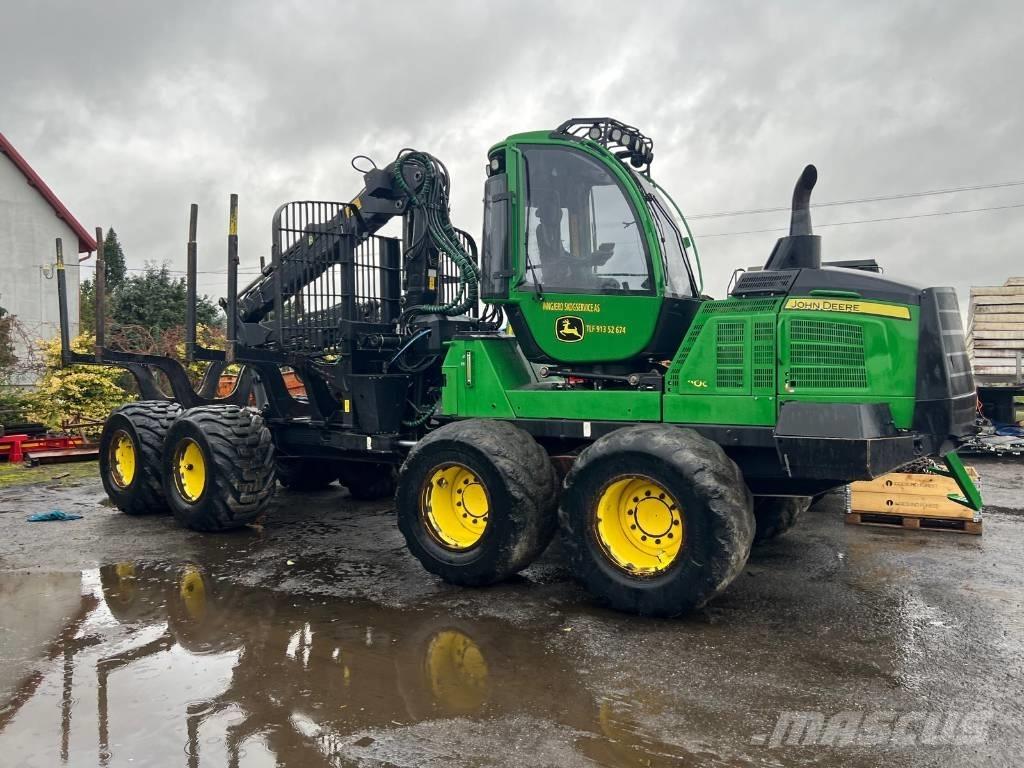 John Deere 1110G Lassbærere