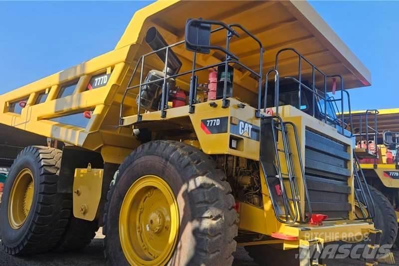 CAT 777D Andre lastebiler