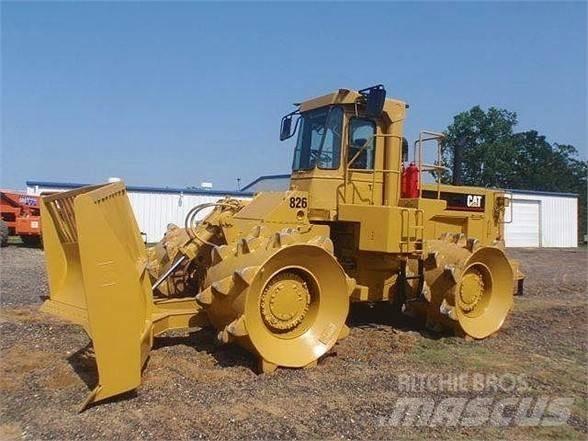 CAT 826C Avfallspresser