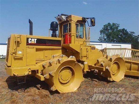 CAT 826C Avfallspresser