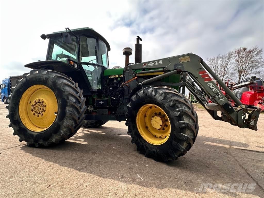 John Deere 4055 Traktorer