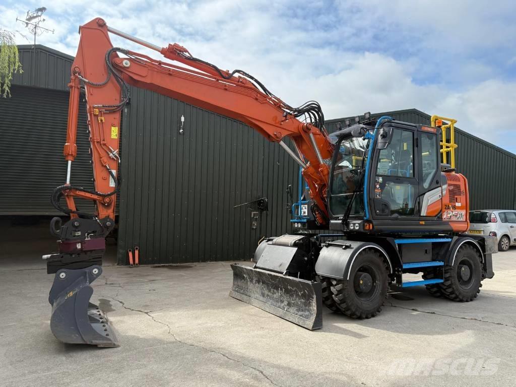 Hitachi ZX 135 W-7 Hjulgravere