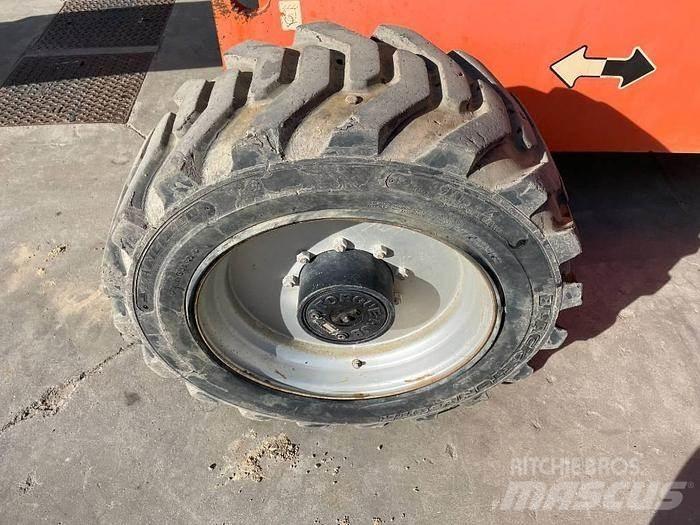 JLG 660 SJ Teleskop bomlifter