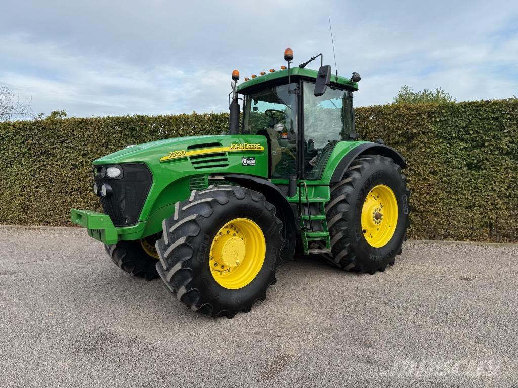 John Deere 7720 Traktorer