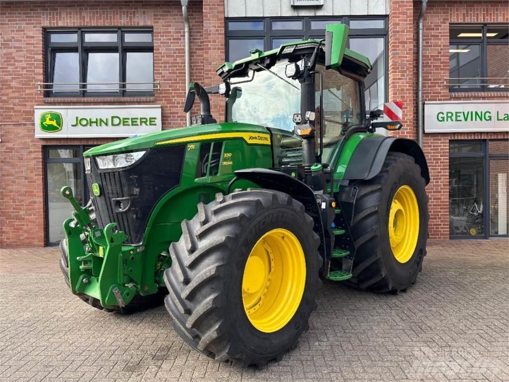 John Deere 7R330 Traktorer